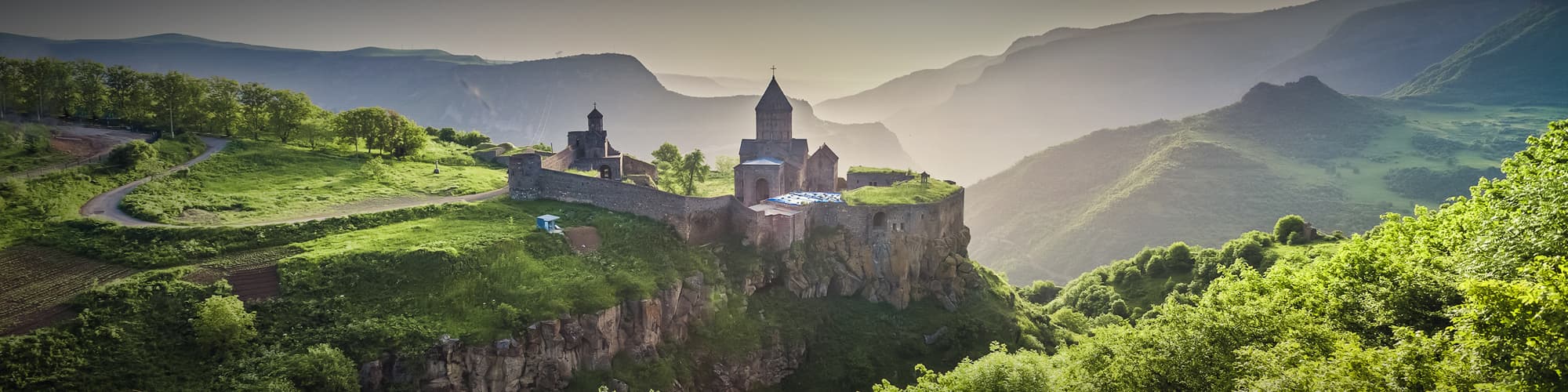 Randonnée en Arménie : circuit, trek et voyage © Goinyk / Adobe Stock